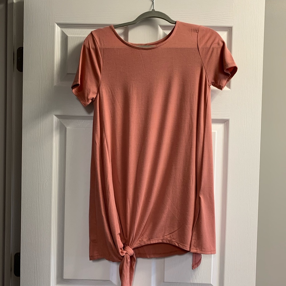 Short sleeved shirt